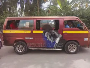 Nissan Caravan (Urvan) 1996