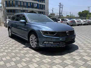 Volkswagen Passat 2017 Blue