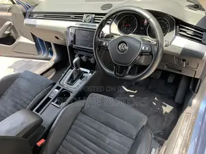 Volkswagen Passat 2017 Blue