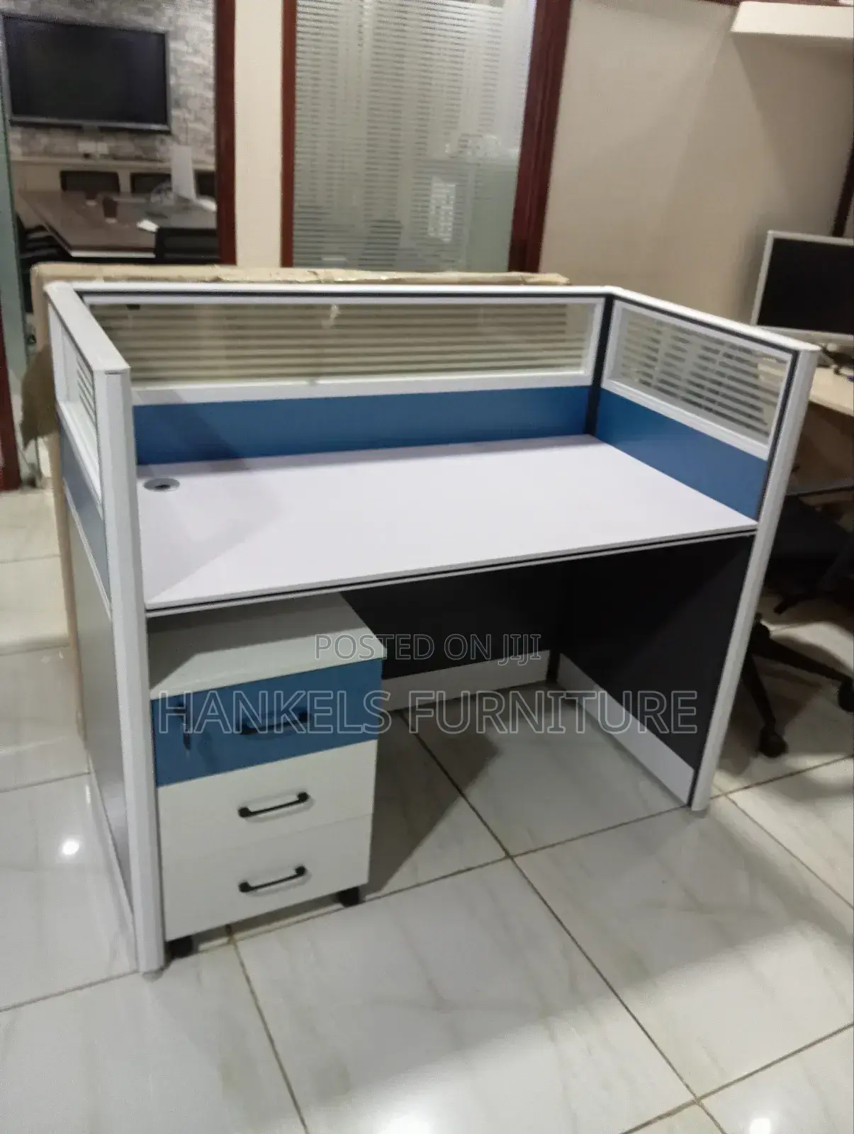 One Way Imported Workstation