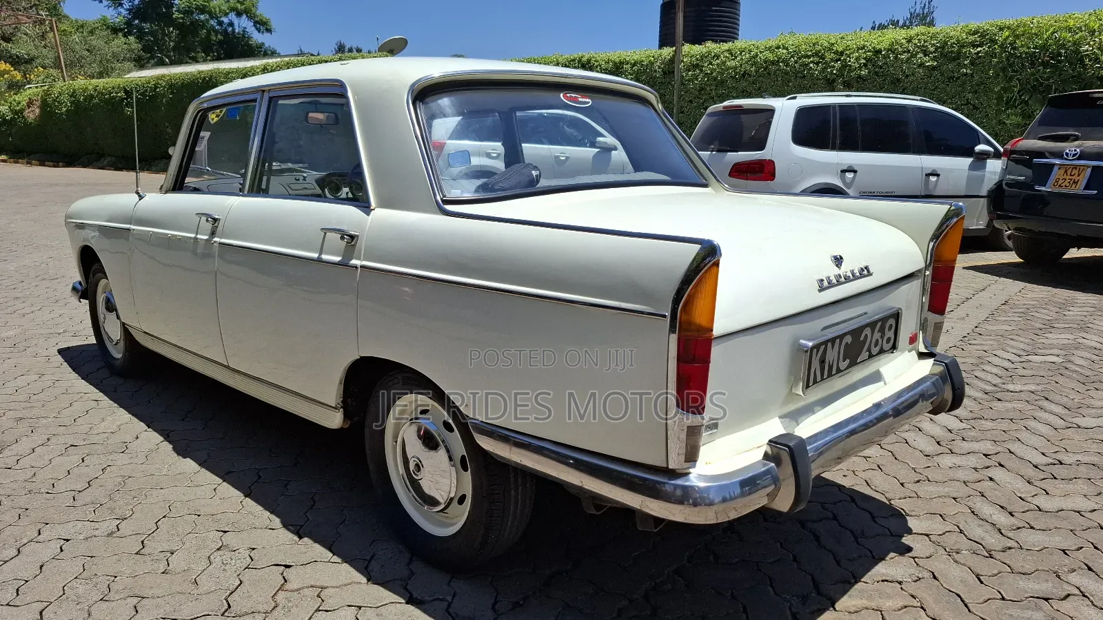 Peugeot 404 1965 White