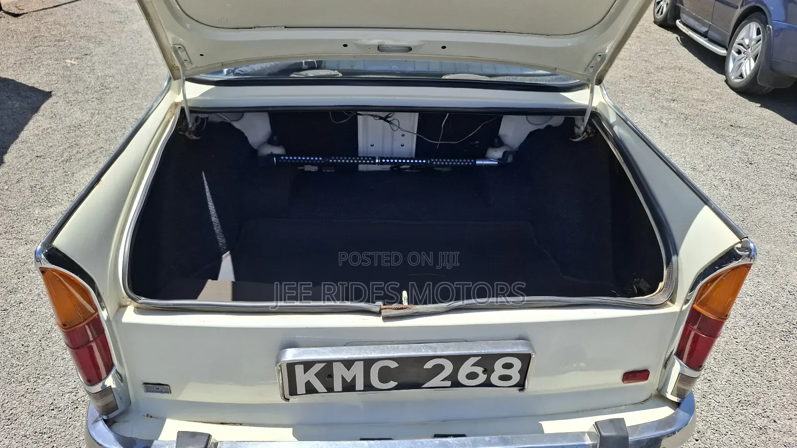 Peugeot 404 1965 White
