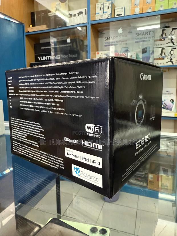 Canon Eos R50 With Rf 18-45mm Lens - thumbnail 4