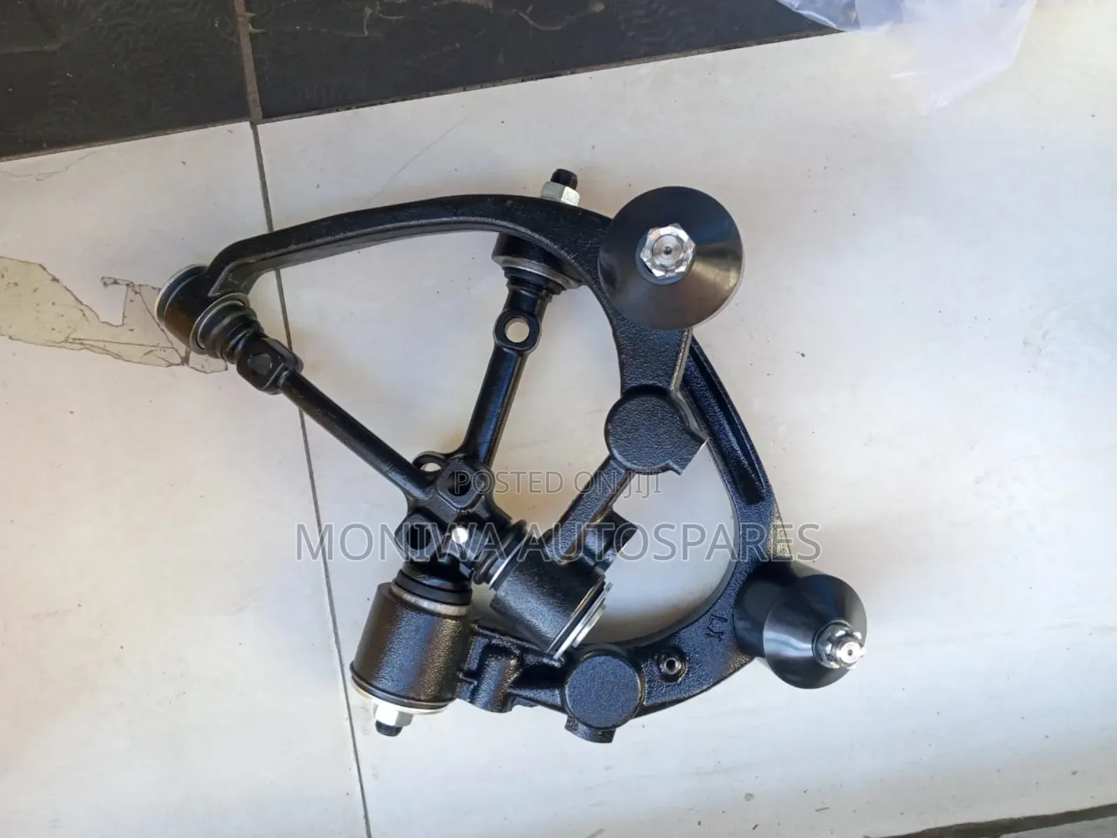 Upper Arm Toyota Hiace 7l 4 Wheel Drive