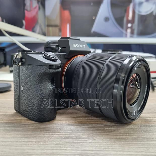 Sony A7 Iii Mirrorless Camera With 28-70mm F/3.5-5.6 Lens - thumbnail 2
