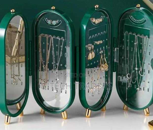 *Foldable Unique Exquisite Vintage Retro Jewelry Display