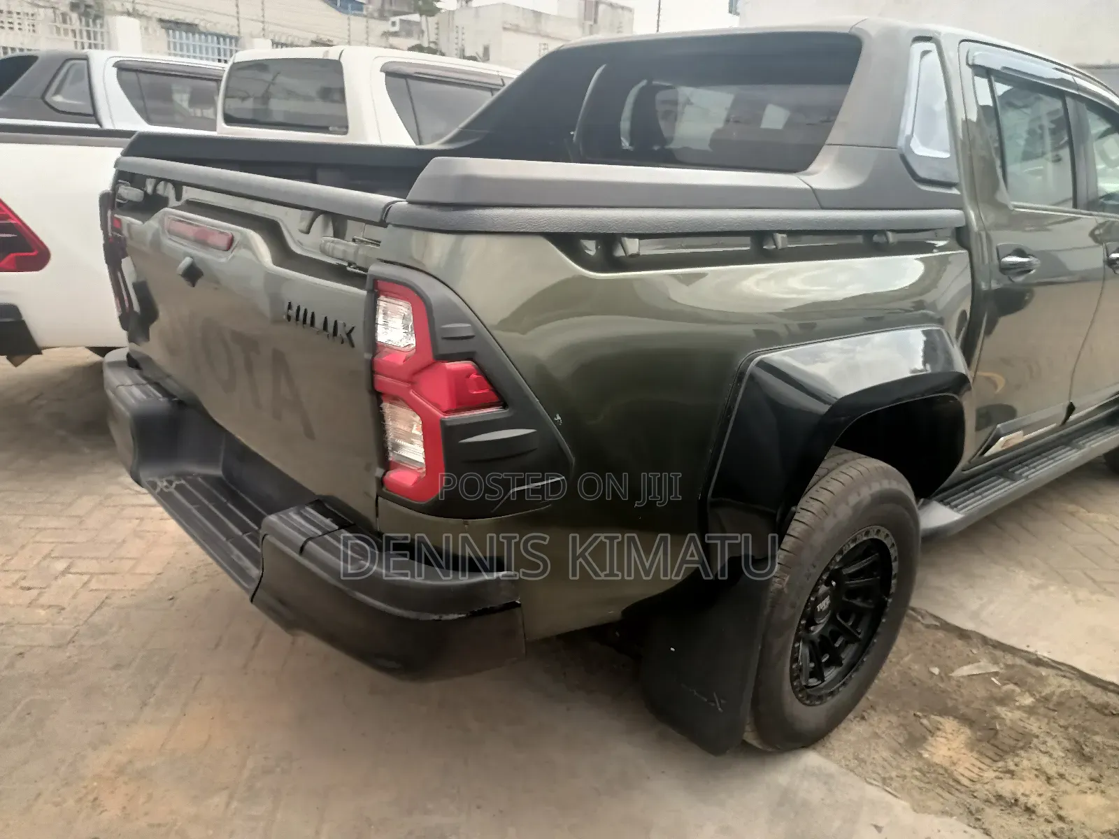 Toyota Hilux 2018 Green