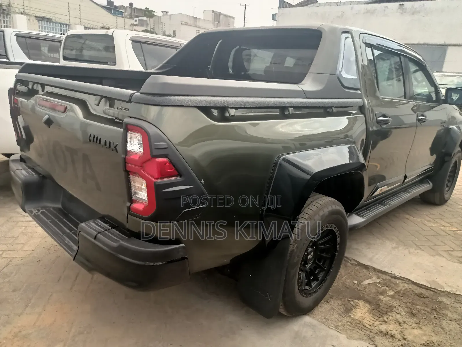 Toyota Hilux 2018 Green