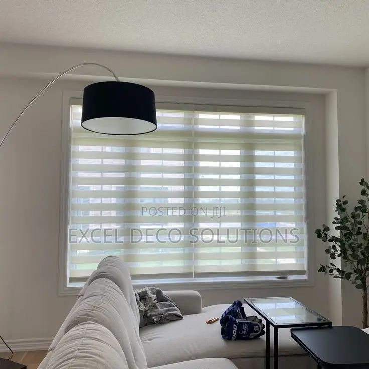 Comfortable Zebra Roller Blinds/Window Dressing