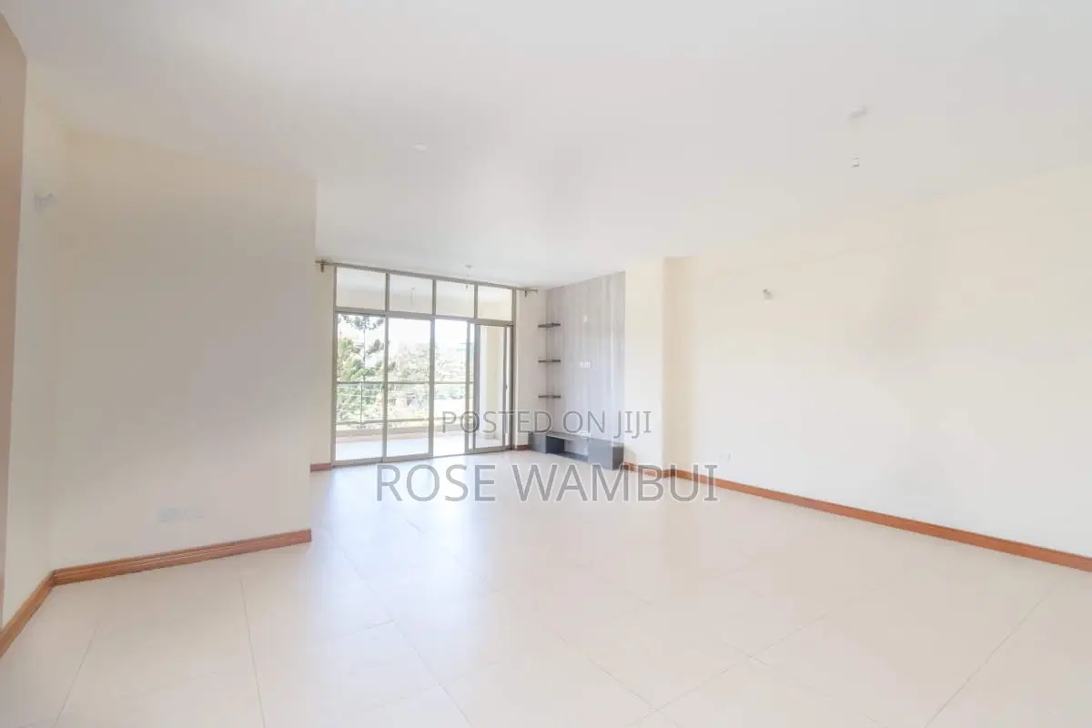 4bdrm Apartment in Roysambu for sale