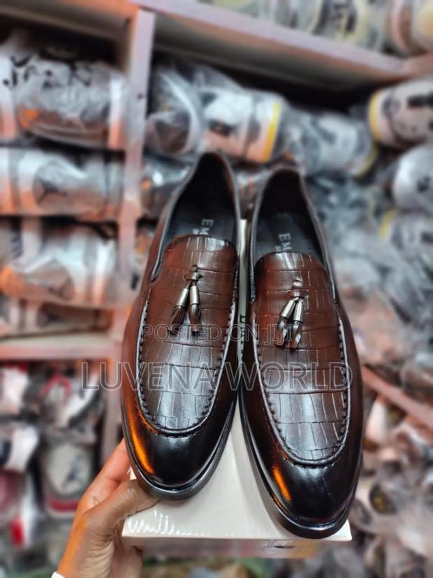 Slip Ons Officials - main view