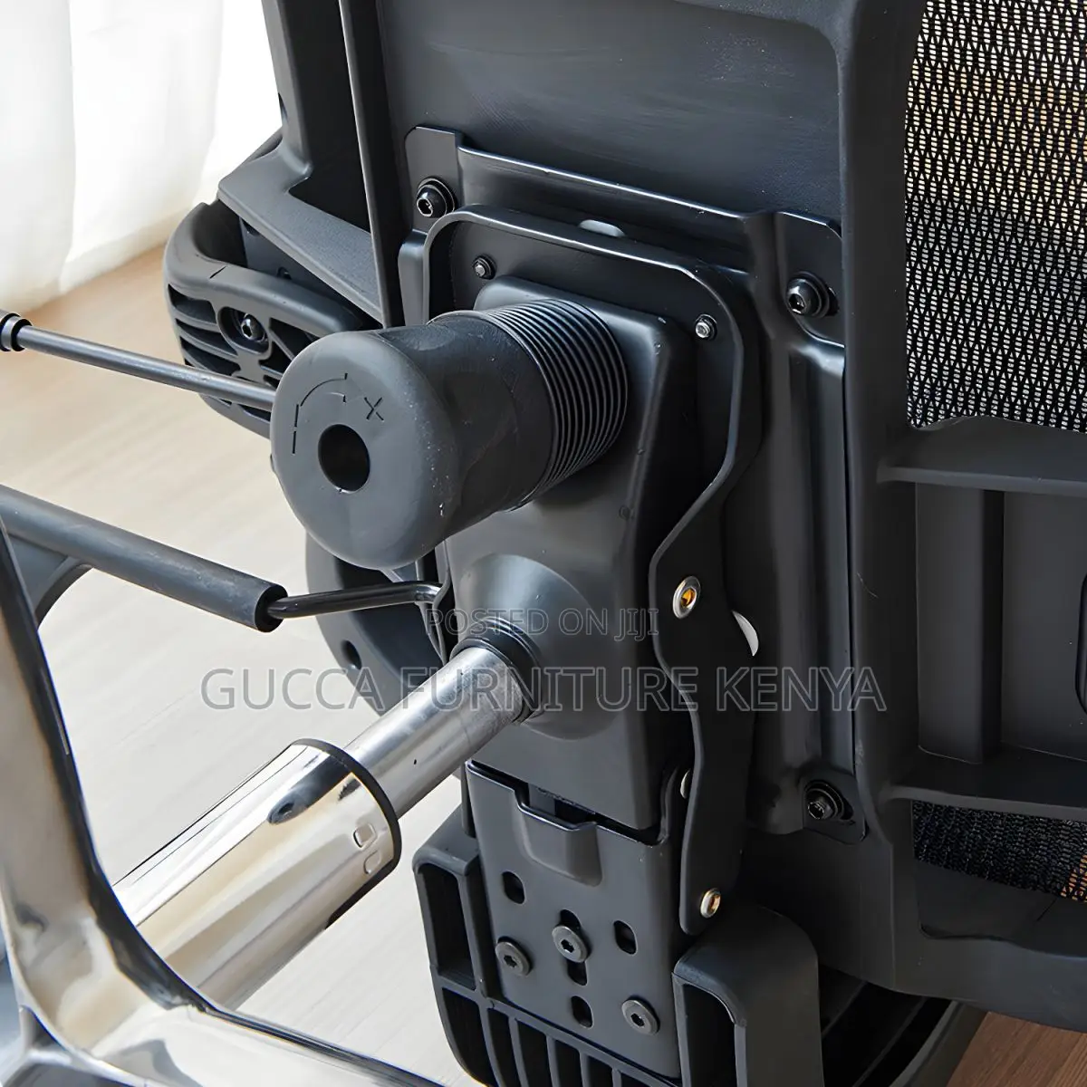 Office Chairs: Adjustable Backrest High Quality Chair