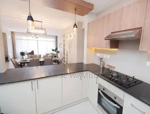 3bdrm Apartment in Roysambu for sale