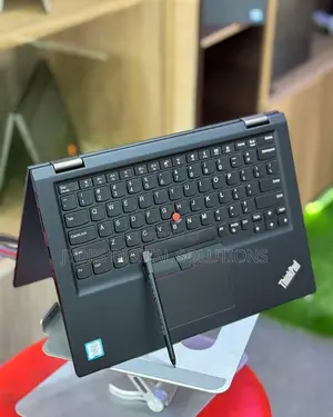 Laptop Lenovo ThinkPad X380 Yoga 8GB Intel Core I5 SSD 256GB