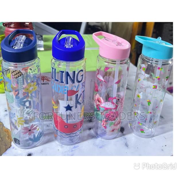 500 Ml Water Bottle With Straw - main view