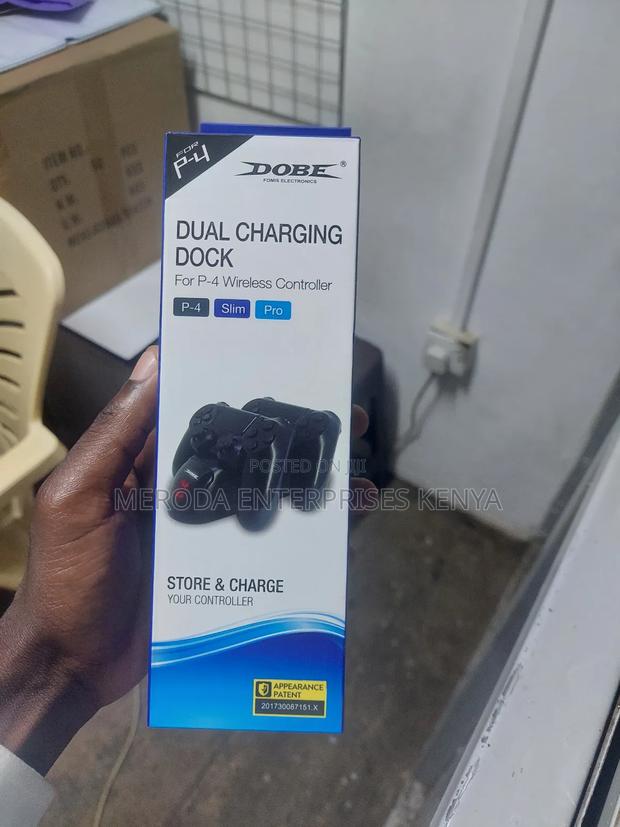 Dual Charging Dock Ps4 - main view