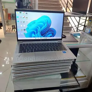 Laptop HP EliteBook 830 G8 16GB Intel Core I5 SSD 512GB