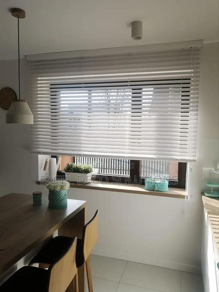Fade Resistant Venetian Blinds