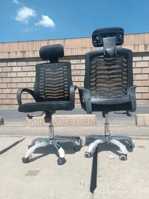 Office Black Chair With Headrest Tg3kp
