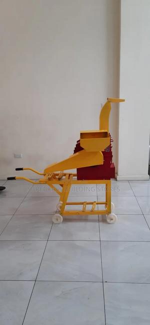 7.5hp Petrol Engine Milano Feed Chopper - thumbnail 2