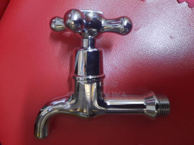 Heavy Duty Kitchen,Bathroom Wall Tap