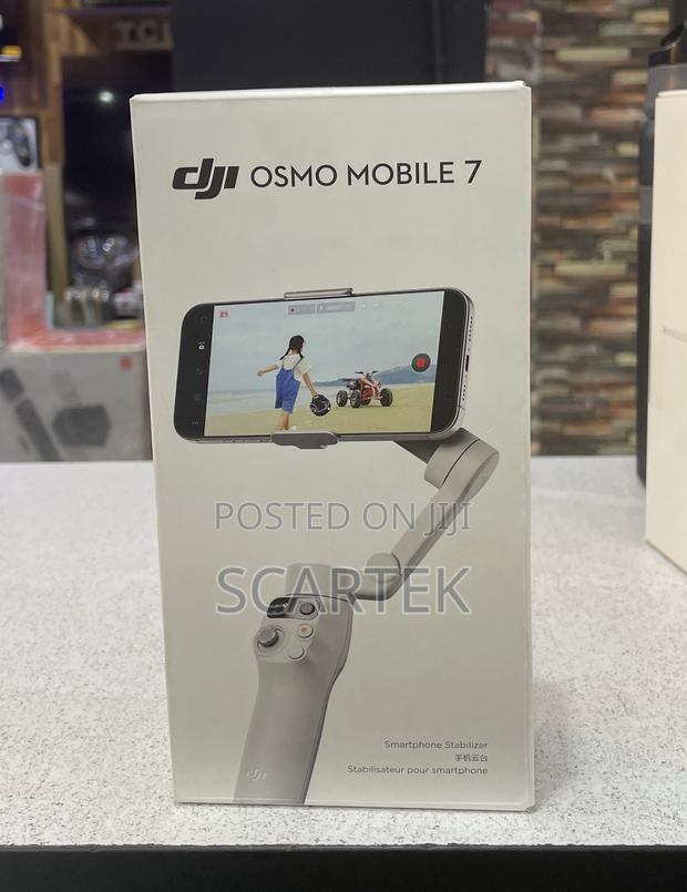 Dji Osmo Mobile 7 - main view