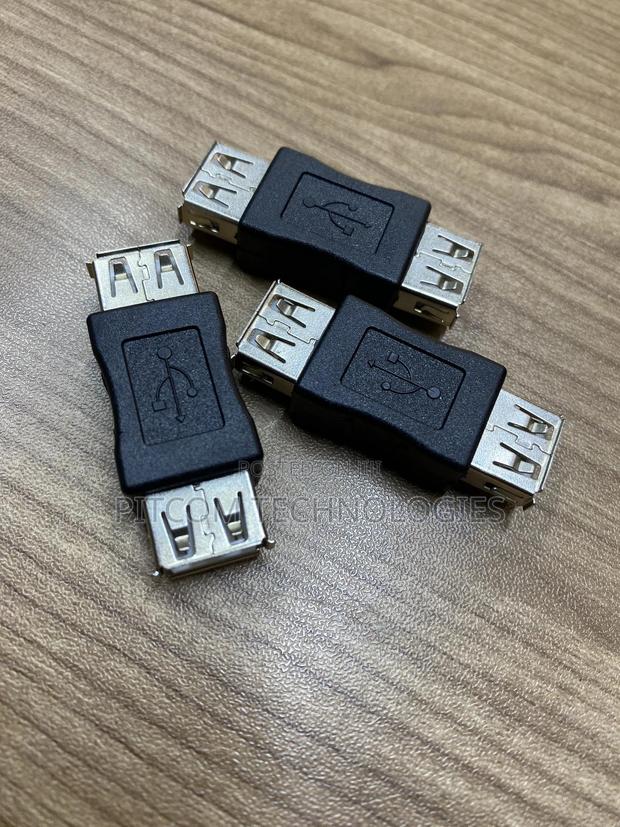 Usb Female to Female Coupler - thumbnail 3