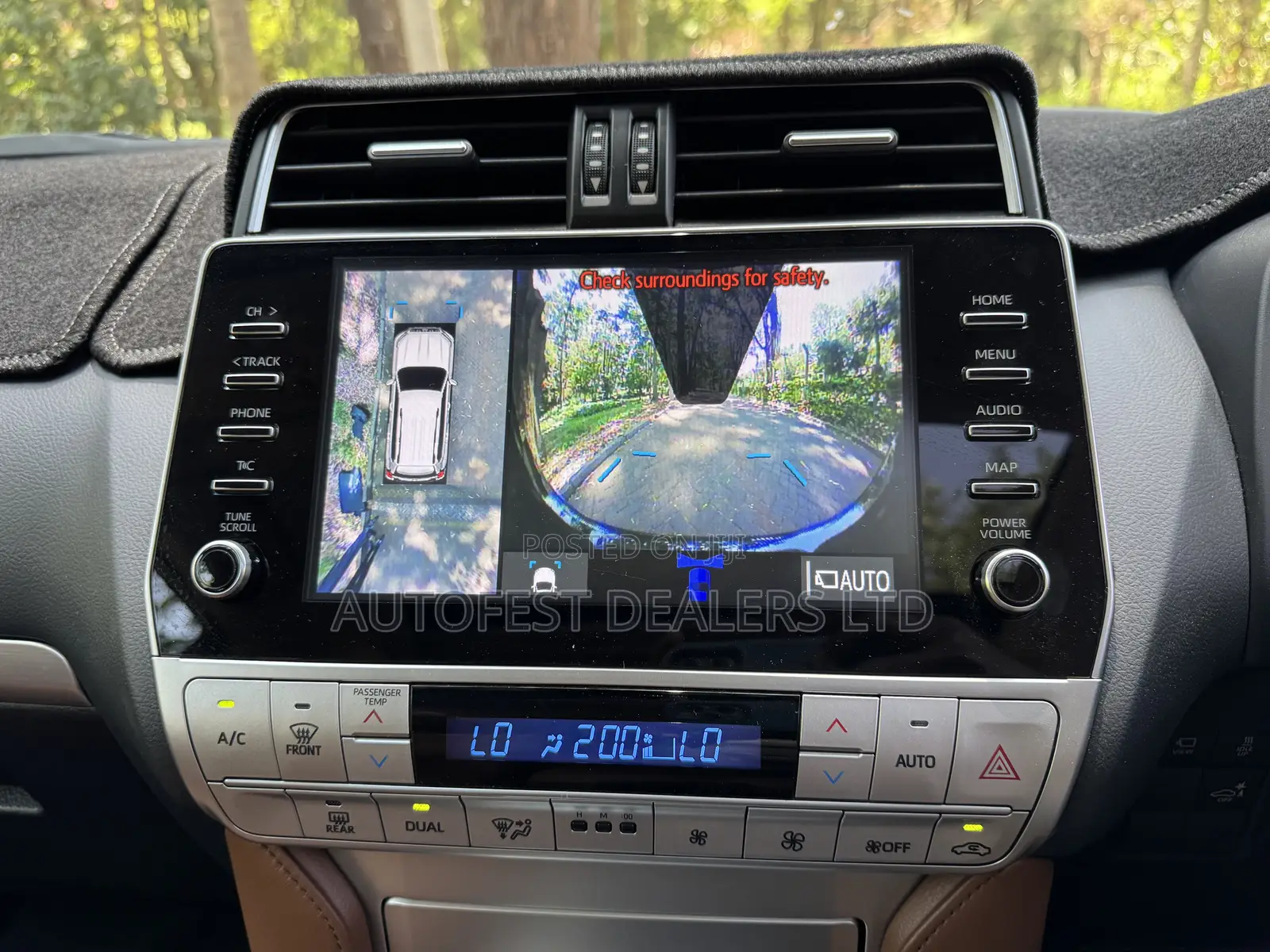 Toyota Land Cruiser Prado 2022 Black