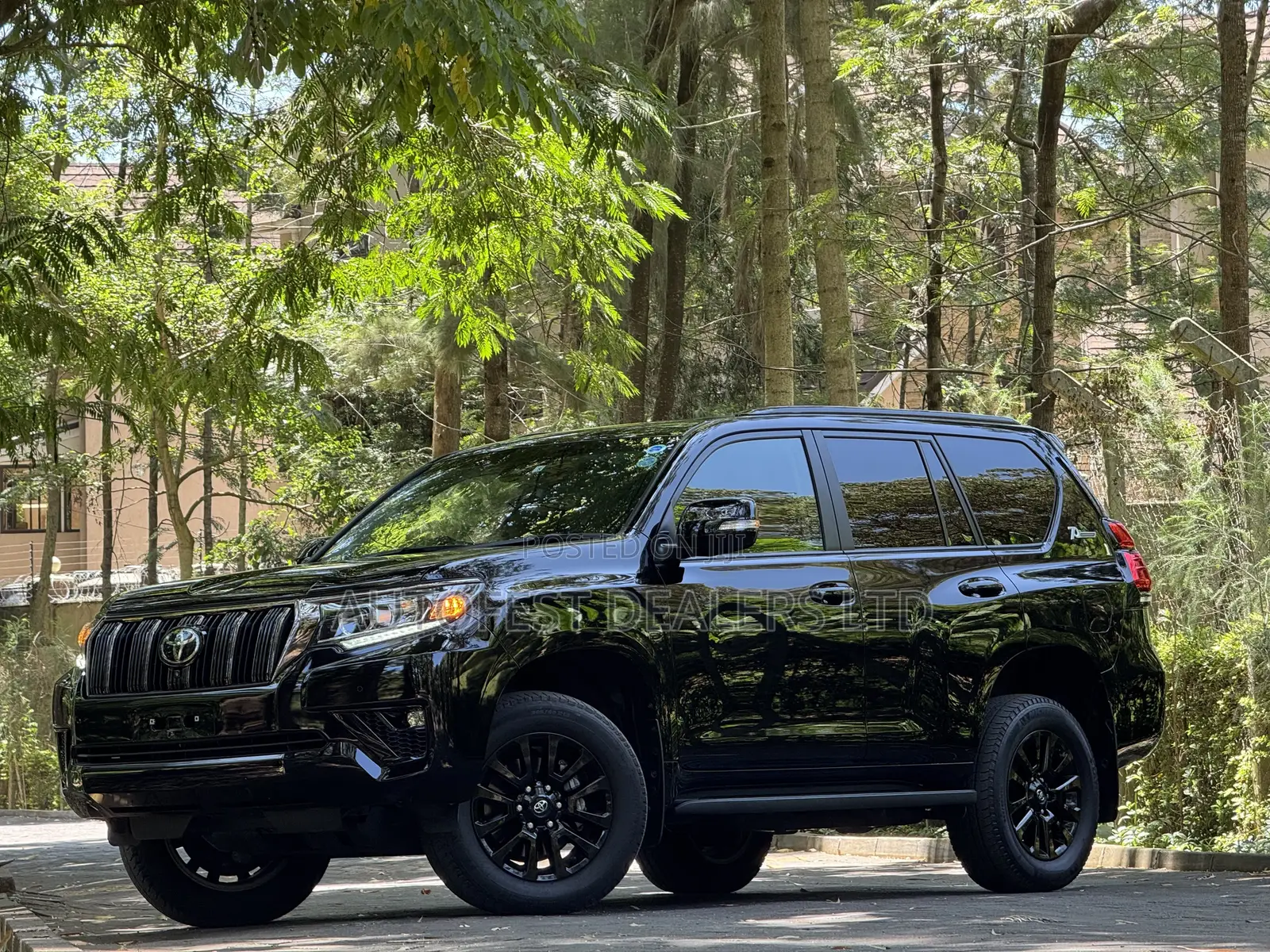 Toyota Land Cruiser Prado 2022 Black