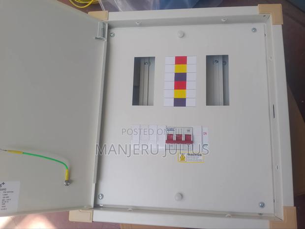 4way 3phase Distribution Board - thumbnail 2