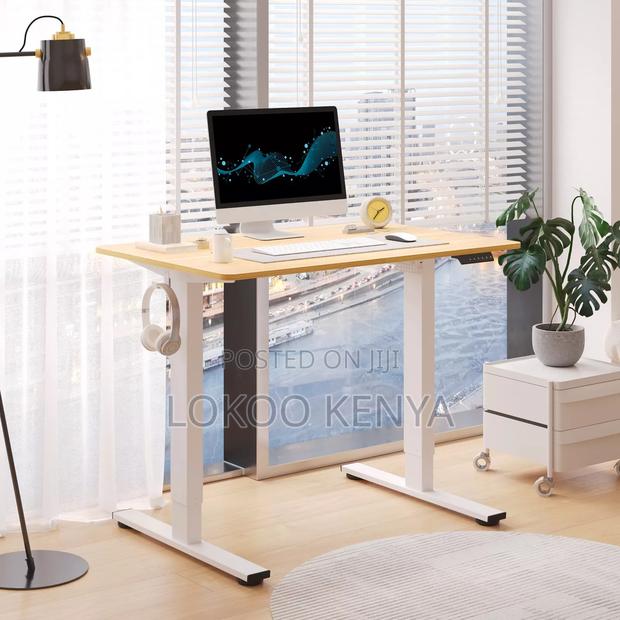 Office Desk: 1800mm Electric Adjustable Office Desk