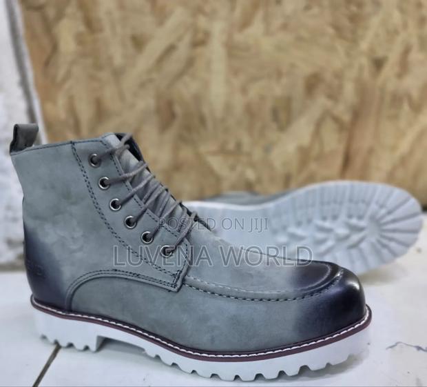 Fendi Leather Boots - thumbnail 2