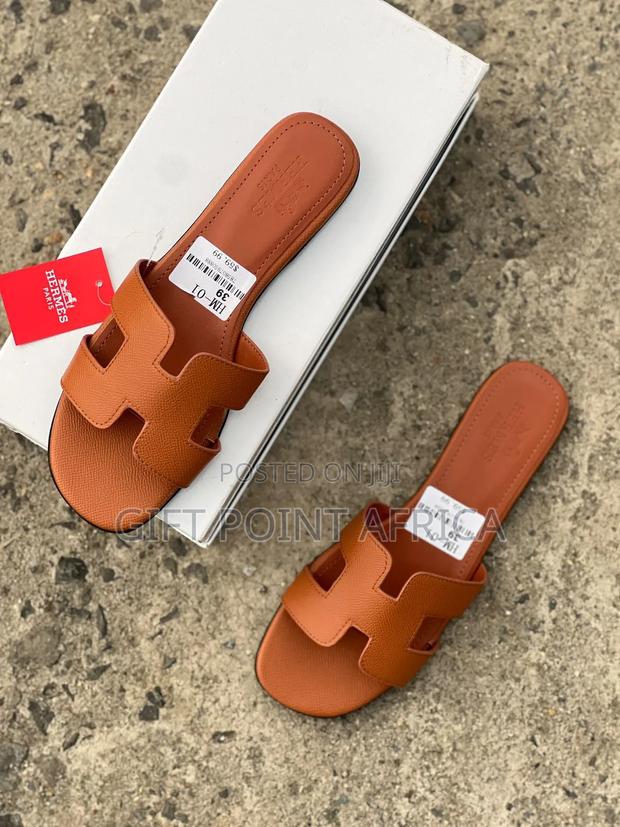 Leather Hermes Brown Sandals for Women - main view