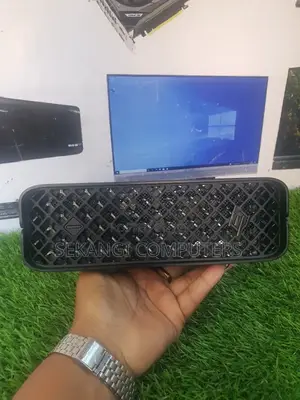 New Desktop Computer HP Z2 32GB SSD 1T