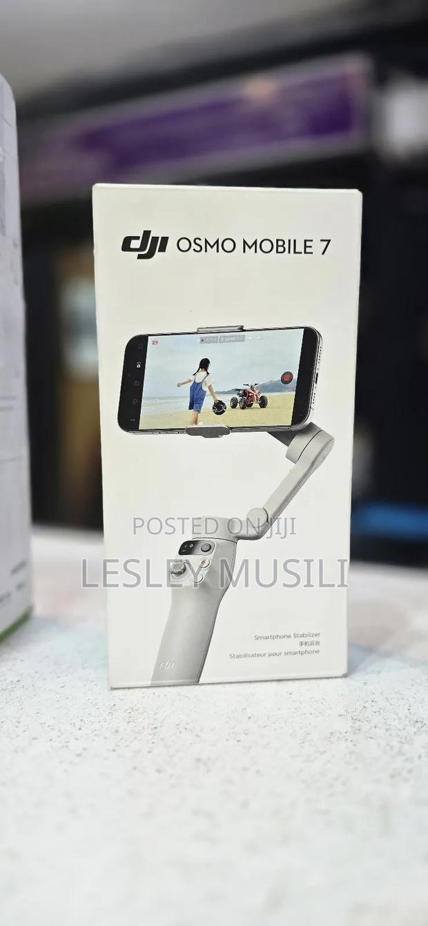 Dji Osmo Mobile 7 Smart Gimbal Stabilizer - thumbnail 2