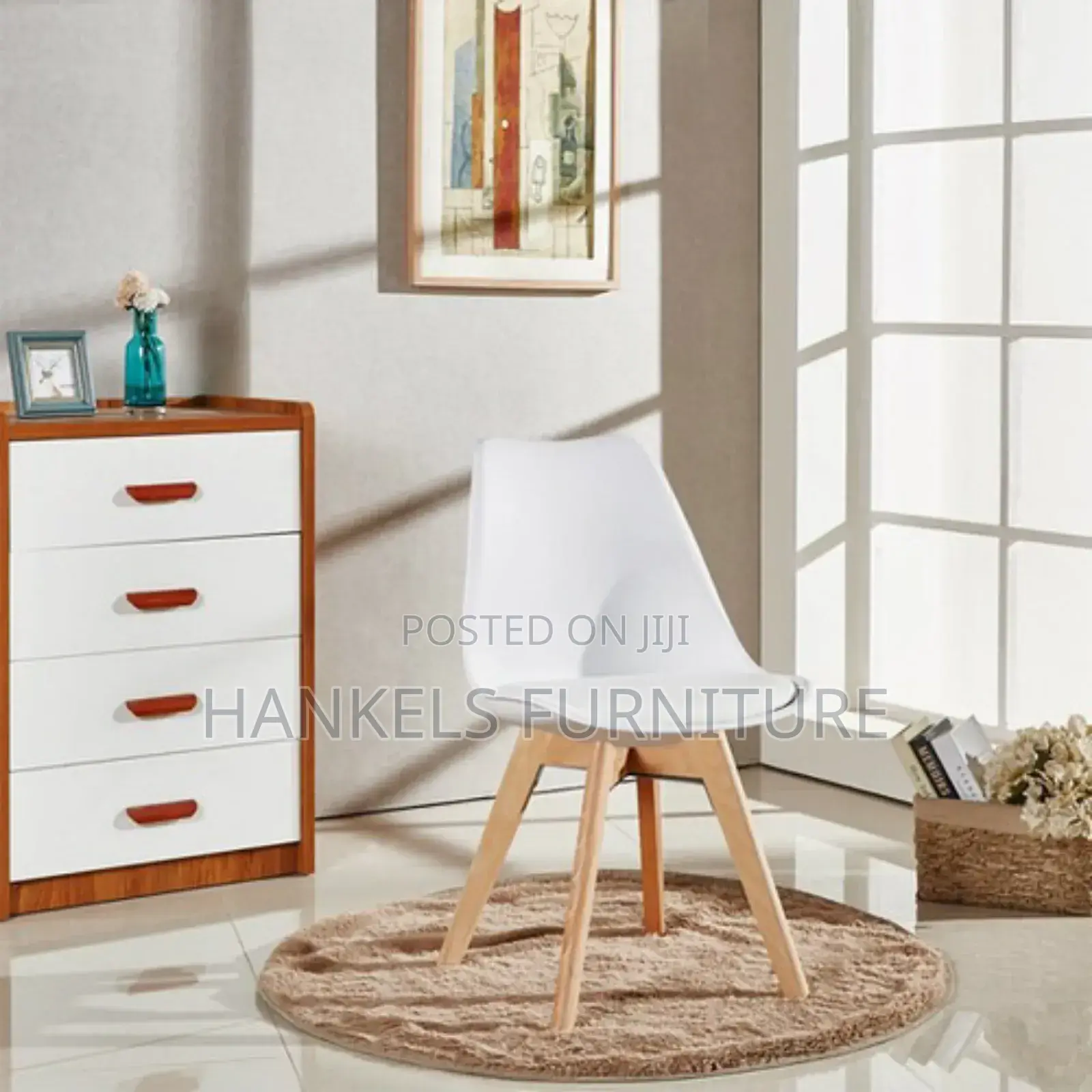 Upholstered Eames Chair