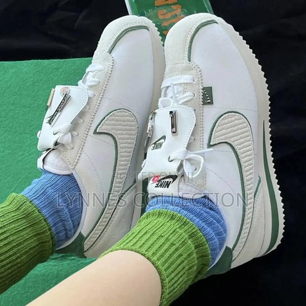 Nike Cortez Unisex Sneakers - main view