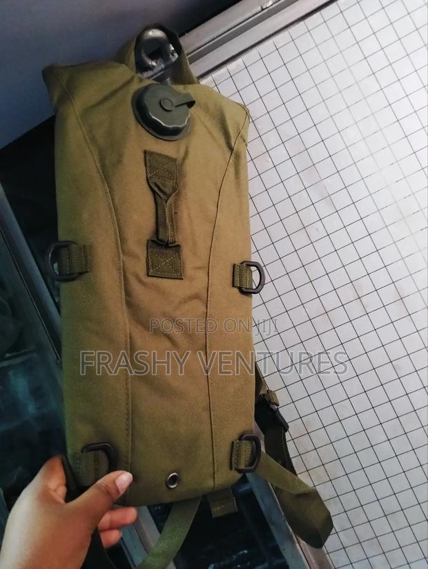 Small Size Camel Hiking Bag With Water Bag - main view