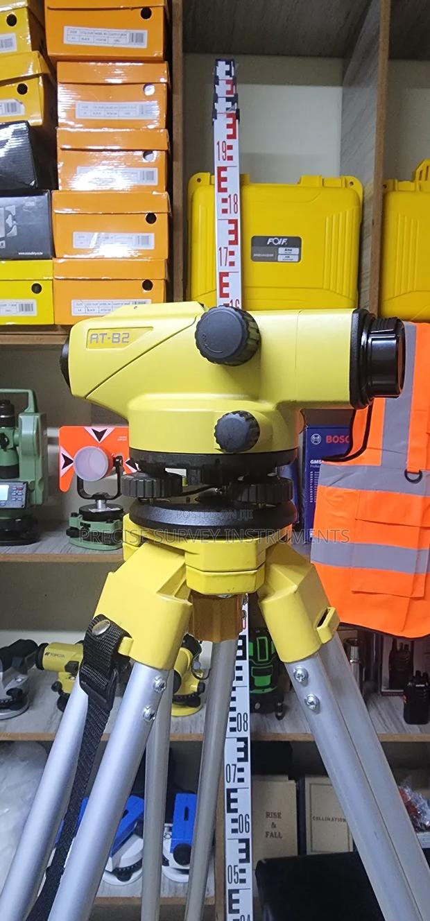 Topcon X32 Dumpy Level for Surveying - main view