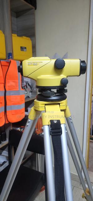 Topcon X32 Magnification Precision Level - main view