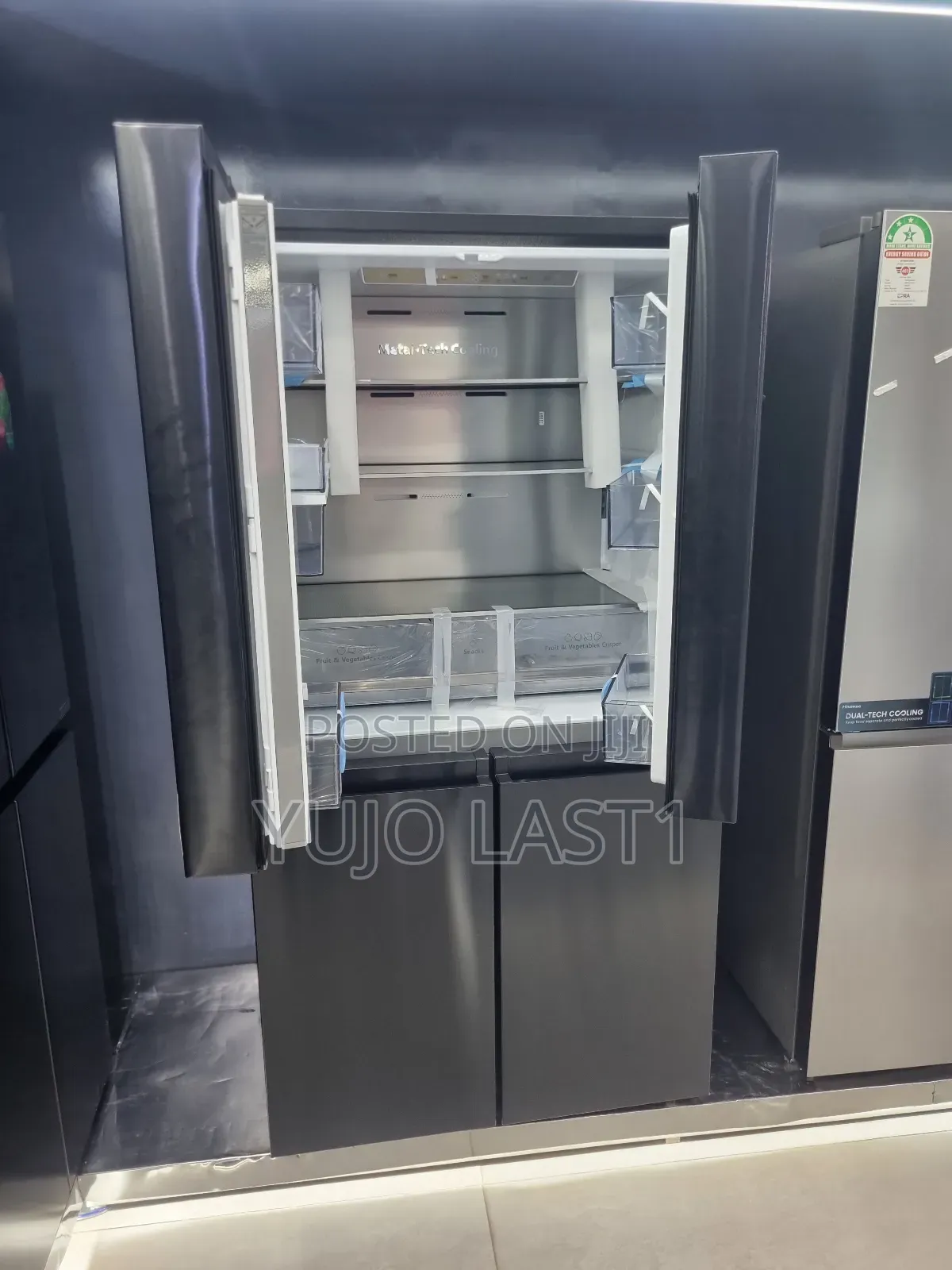 Hisense Fridge 579ltrs 4 Door Water Dispenser With Smart Series