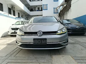 Volkswagen Golf TSI S FWD 2018 Gray