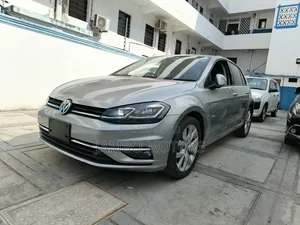 Volkswagen Golf TSI S FWD 2018 Gray