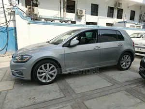 Volkswagen Golf TSI S FWD 2018 Gray