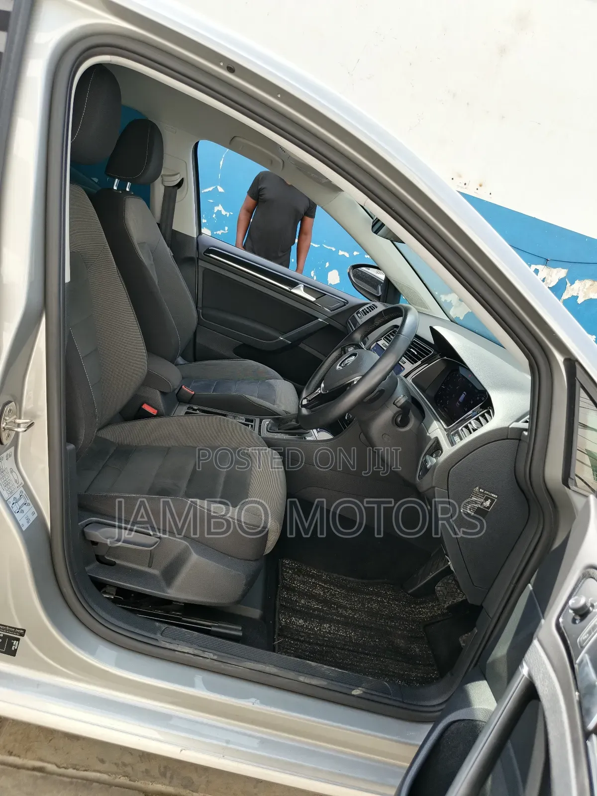 Volkswagen Golf TSI S FWD 2018 Gray