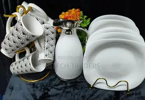 *Flask+Mugs+Square Plates* 
Flask 2 Liters
