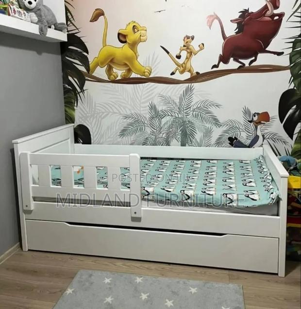 Kunguru Single Bed for Kids