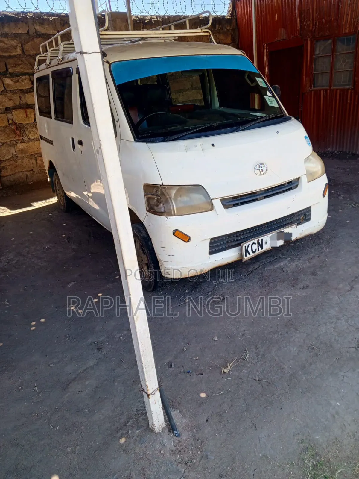 Toyota TownAce 2012 White