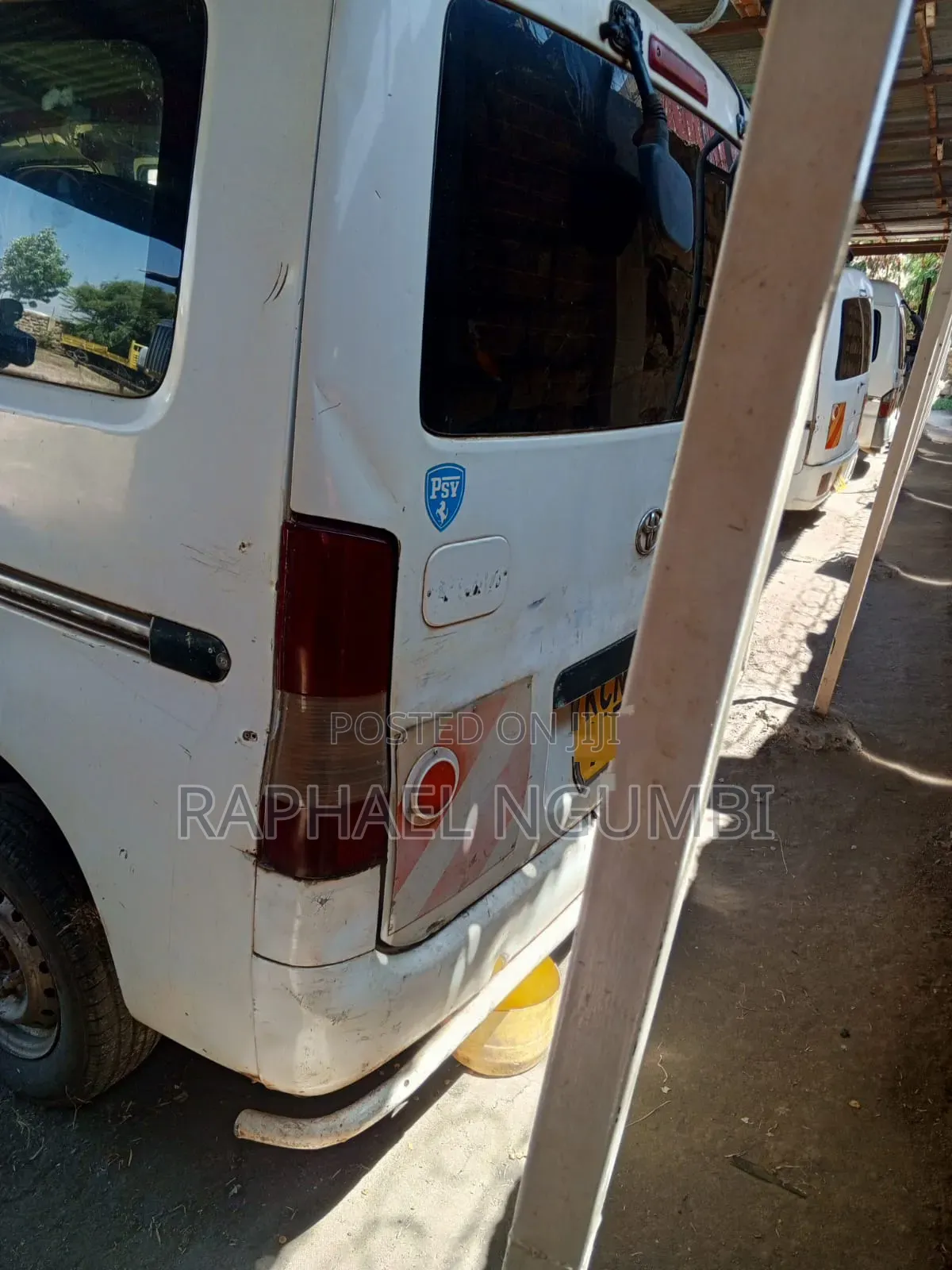 Toyota TownAce 2012 White