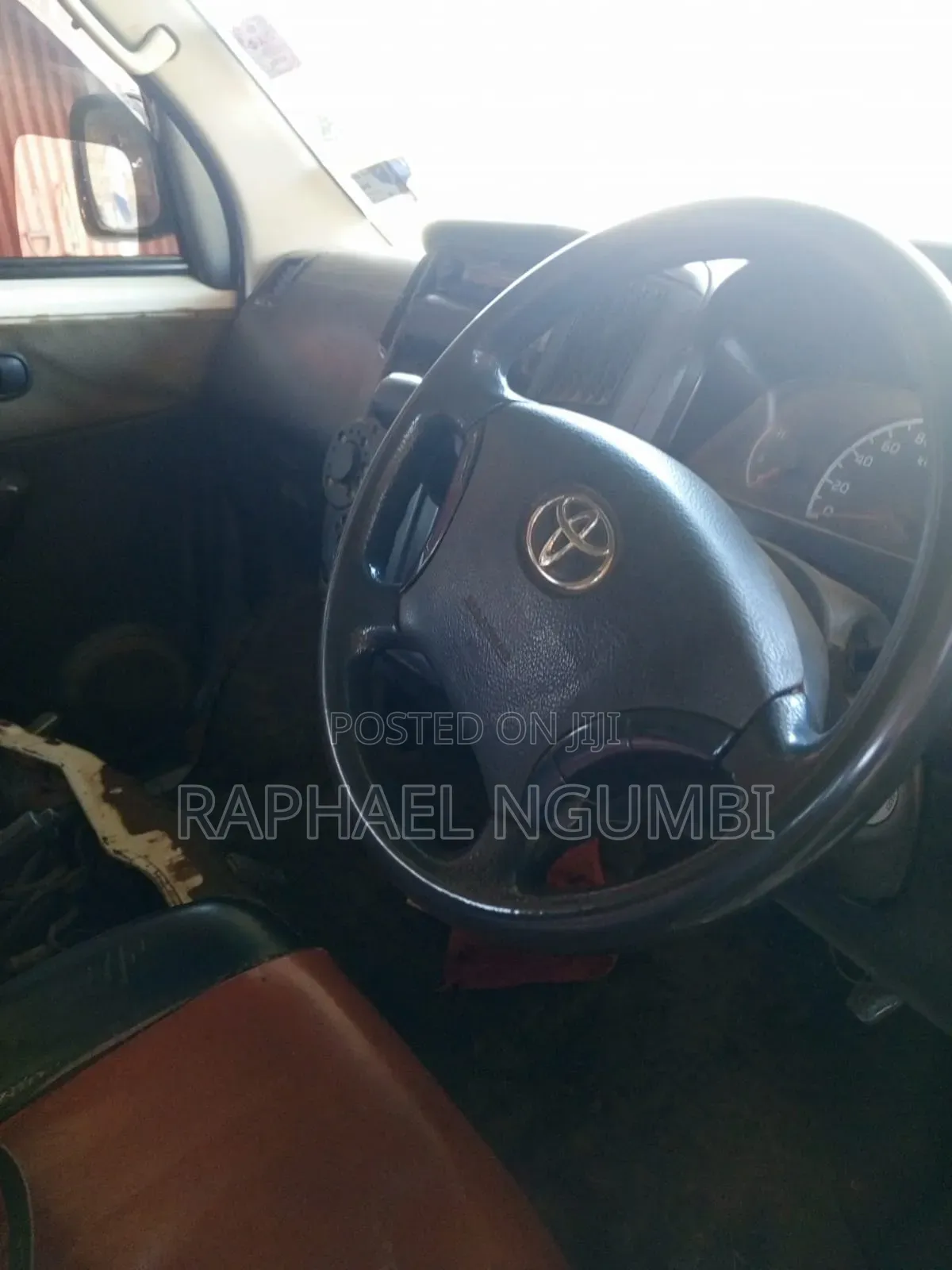 Toyota TownAce 2012 White